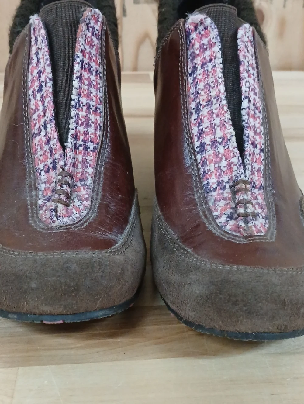 M By Morenatom Brown Leather and Suede Wedge Shoes with Textured Panel Size 9 B